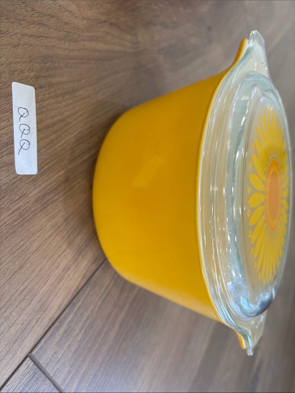 Pyrex Sunflower Daisy 473 with Lid - Picture 2 of 5